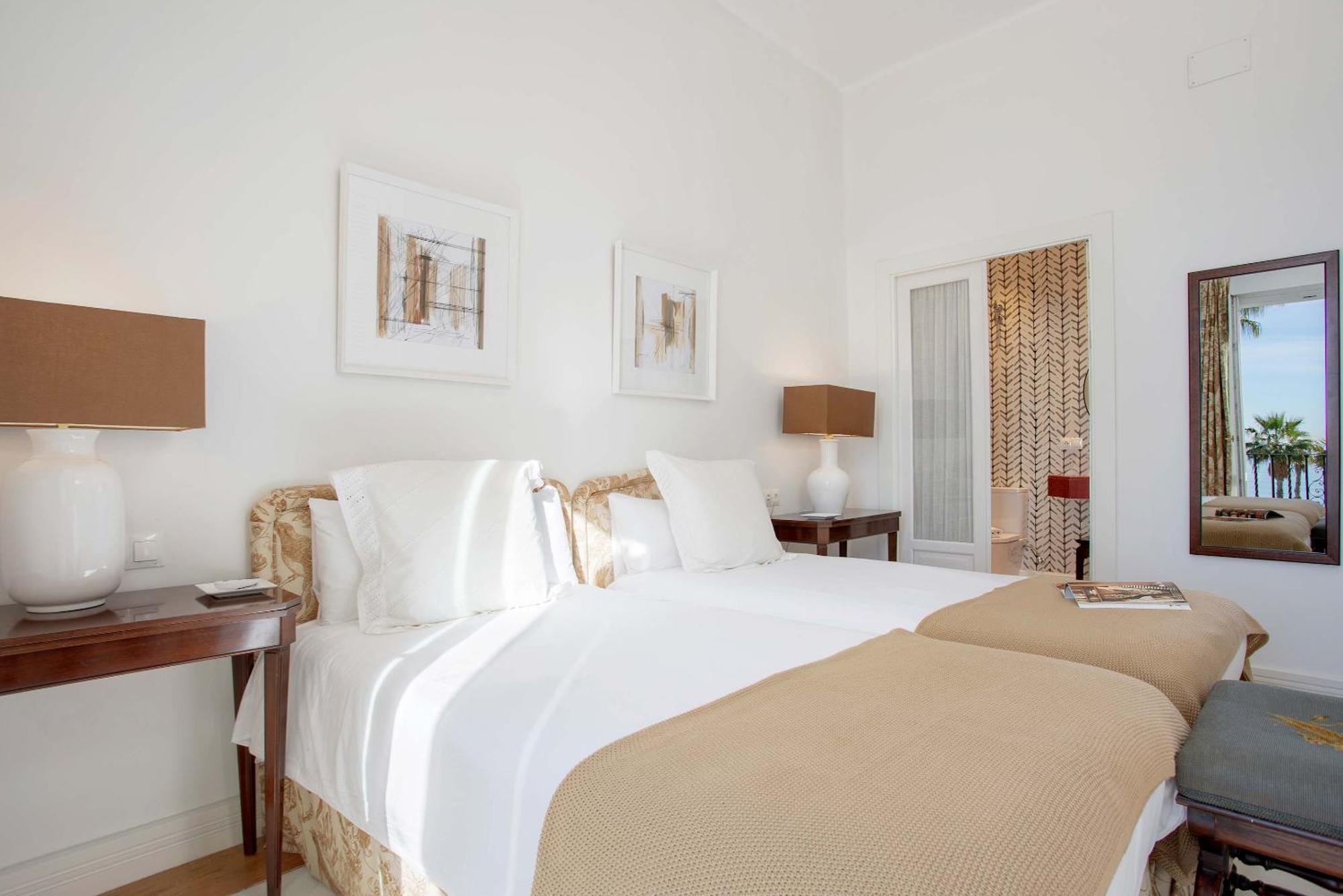 Genteel Home Paseo Maritimo Малага Экстерьер фото